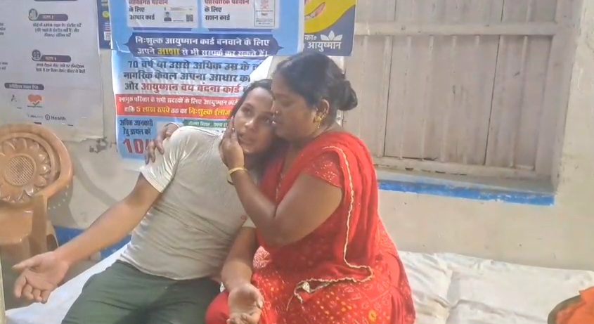 बेगूसराय में आग लगने से एक साथ कई घर समेत लाखो रुपये का समान जलकर राख, एक महिला समेत तीन लोग झुलसे 3