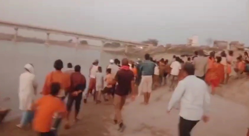 बेगूसराय में स्नान करने के दौरान गंडक नदी में डूबने से दो नाबालिक युवक की दर्दनाक मौत 1