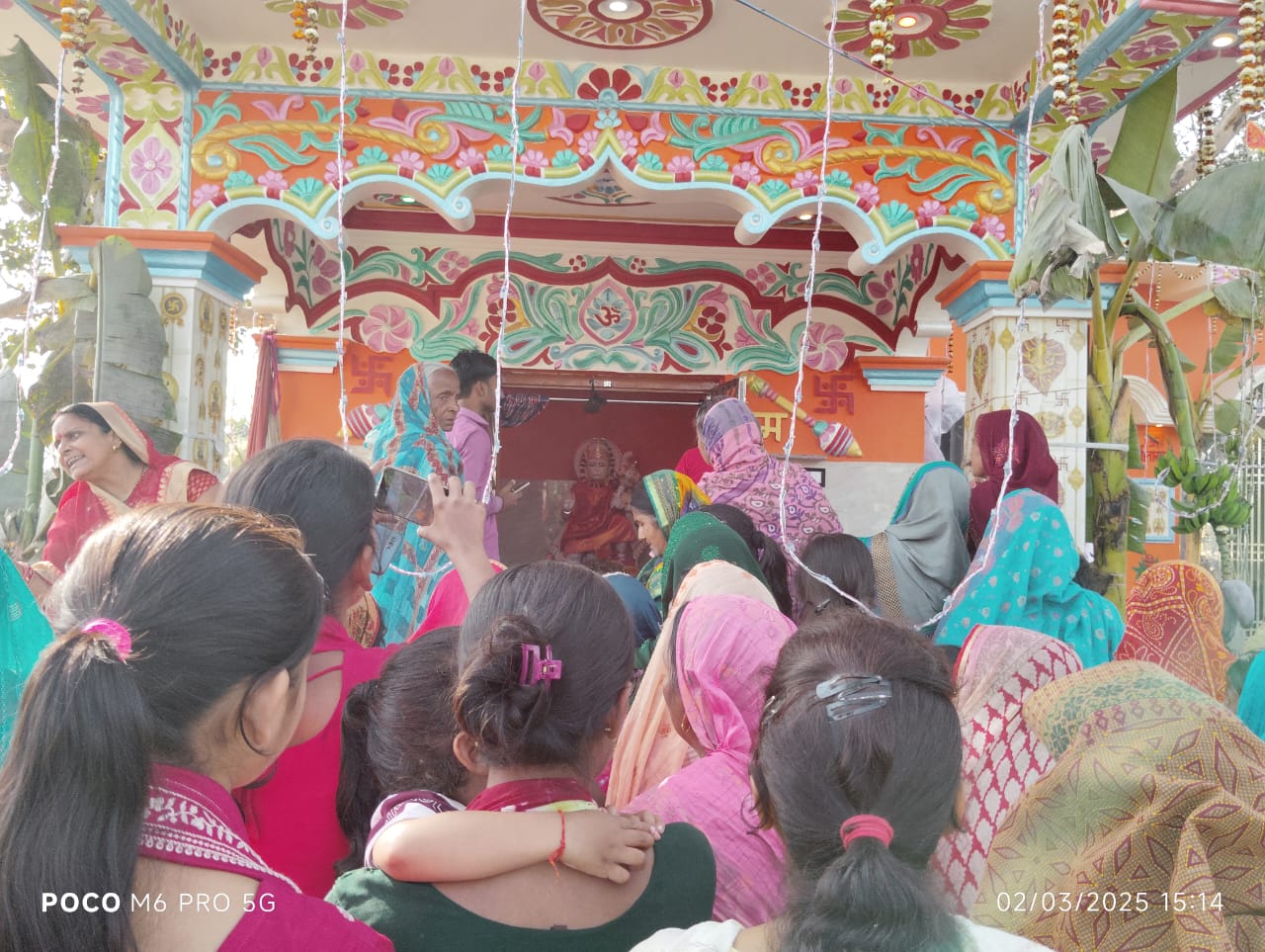 बेगूसराय के खोदावंदपुर में प्राण प्रतिष्ठा संपन्न,  दर्शन के लिए उमड़ी श्रद्धालुओं की भीड़ 2