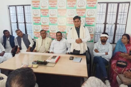 समस्तीपुर: कांग्रेस कमिटी ने संगठन को सुदृढ़ करने को लेकर किया बैठक 23