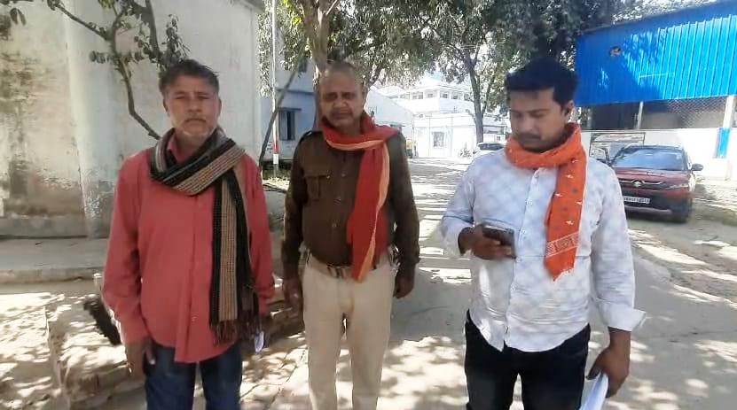 नालंदा: ट्रक और टेलर की जबरदस्त टक्कर में ट्रक चालक की हुई मौत, चालक ट्रक के अंदर फंसा 1