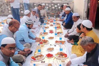 समस्तीपुर: जदयू लीडर तारिक़ रहमान बॉबी के निवास स्थान पर इफ्तार पार्टी का आयोजन 30