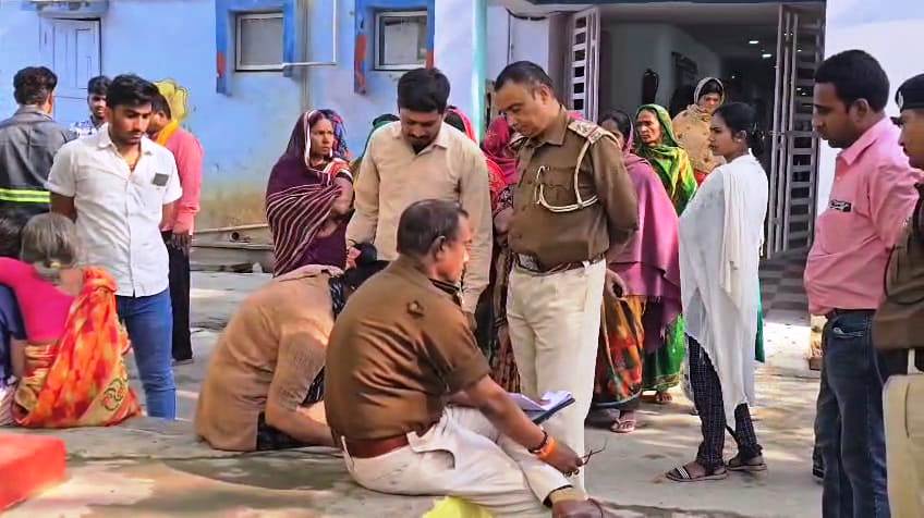 बेगूसराय में संदिग्ध अवस्था में एक महिला का शव बरामद, इलाके में फैली सनसनी 1