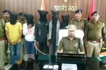 खगड़िया जिला के बेलदौर और मानसी थाना की पुलिस ने 50 हजार के इनामी अपराधी सहित चार को किया गिरफ्तार 19