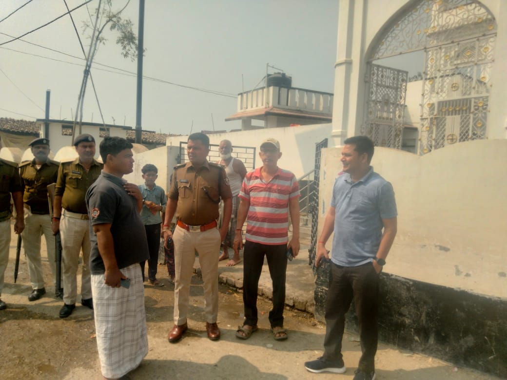 छिटपुट घटनाओं को छोड़ होली शांति पूर्ण संपन्न, अपने कर्तव्यों पर मुस्तैद रहे पदाधिकारी 3