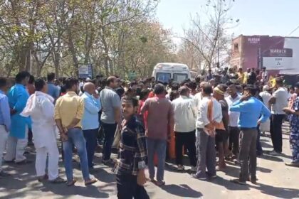 नालंदा: युवक की गोली मारकर किया हत्या, शव को कुआं में फेका, आक्रोशितों ने किया सड़क जाम 24