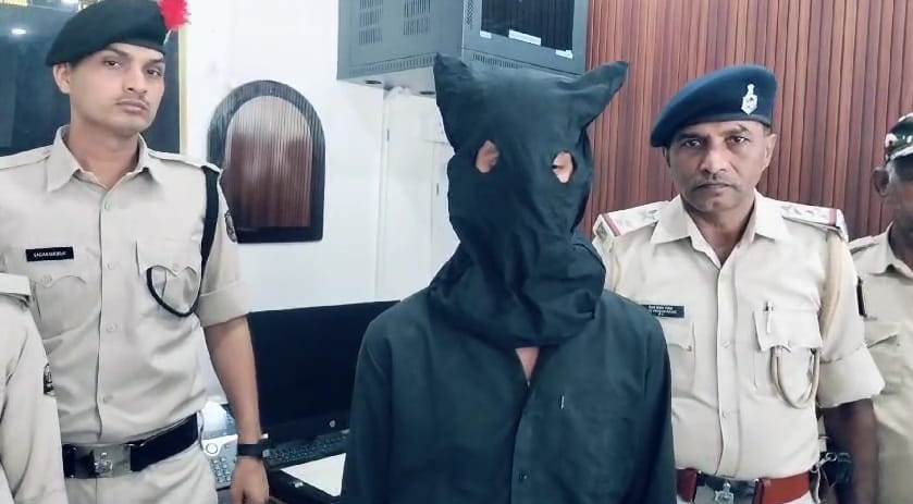 50 हज़ार के इनामी कुख्यात अपराधी को खगड़िया पुलिस ने किया गिरफ्तार 6