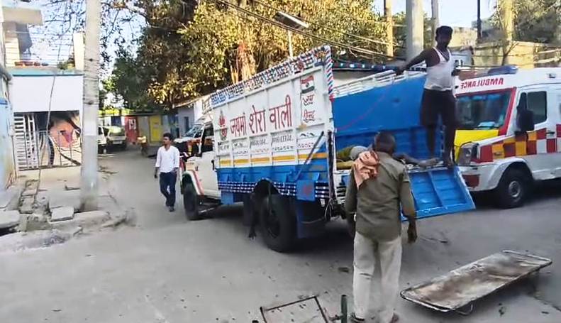 बेगूसराय में बीमार बहु को खाना देकर लौट रही सास की सड़क हादसे में हुई मौत, परिजनों में मचा कोहराम 7