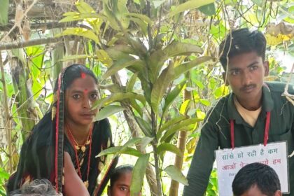 बेटियों के सम्मान में किया पौधारोपण, पौधारोपण कर खुदाबंदपुर में मनाया विश्व वानिकी दिवस 22