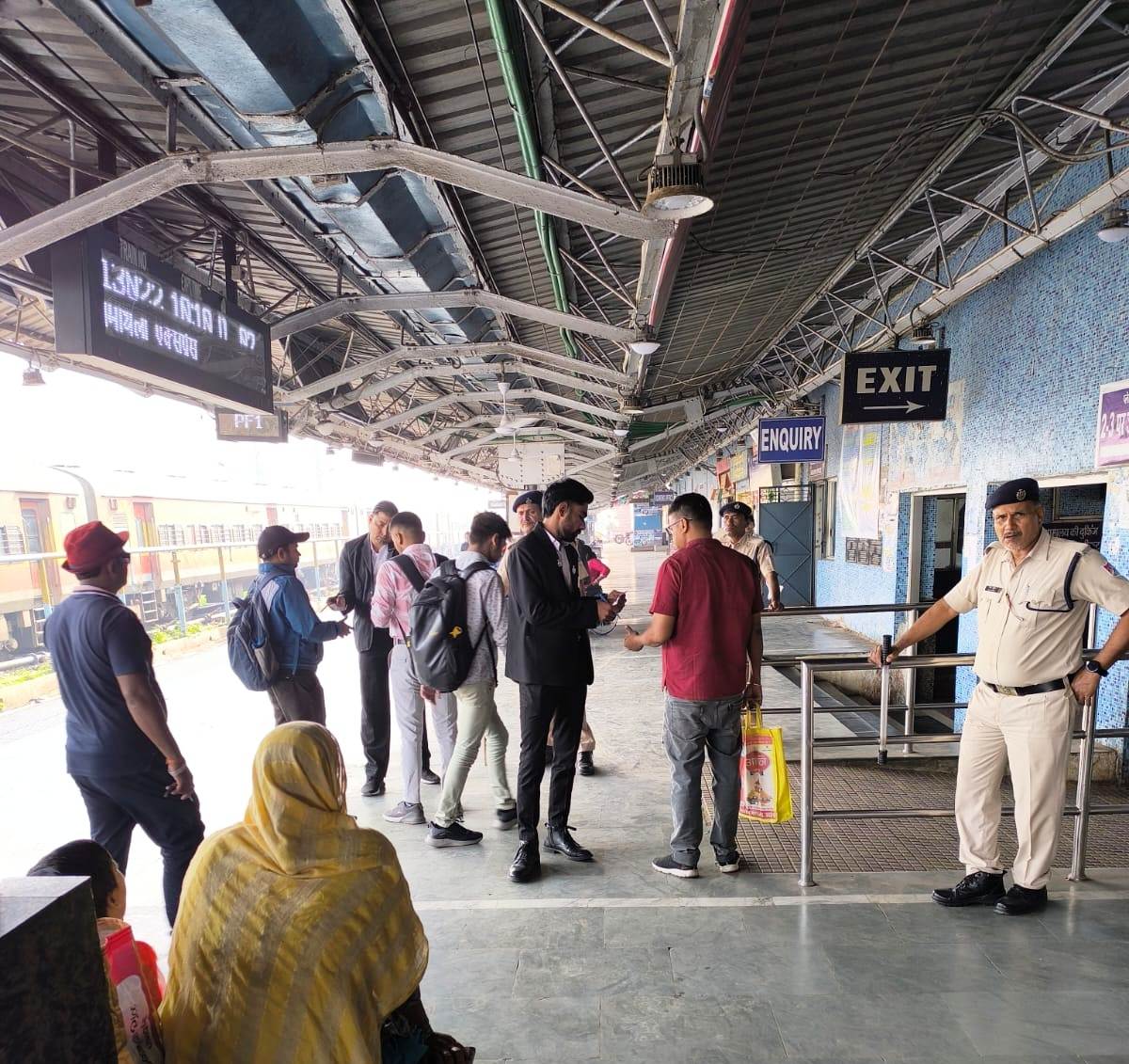 समस्तीपुर मंडल में मेगा टिकट जांच अभियान, 3938 मामलों में 21.36 लाख रुपये की वसूली 3