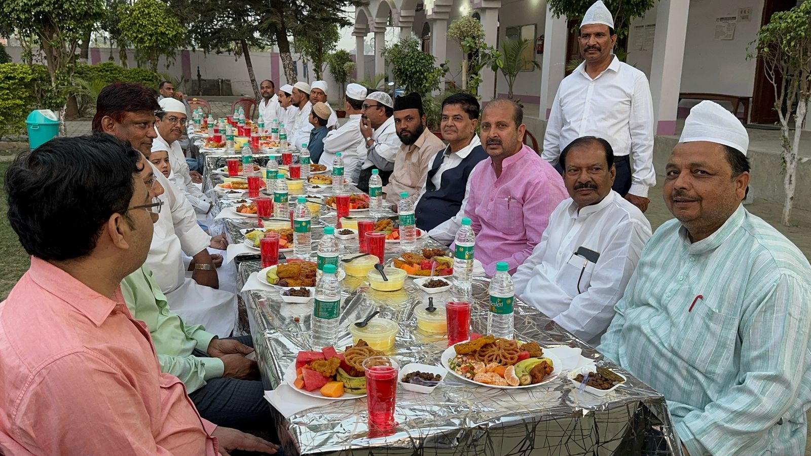 समस्तीपुर: बीबी फातिमा टीचर्स ट्रेनिंग कॉलेज परिसर में "दावते इफ्तार " का आयोजन 2