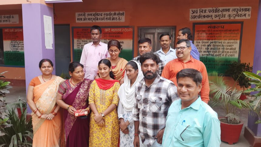 बेगूसराय बीएन हाई स्कूल तेयाय की छात्रा रूकैया फातिमा ने राज्य में दुसरा स्थान प्राप्त कर विद्यालय समेत जिला का नाम किया रौशन 1