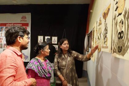 राष्ट्रीय कला प्रदर्शनी में लगाये गए उत्कृष्ट प्रदर्श लोगों को अपनी ओर किया आकृष्ट 30