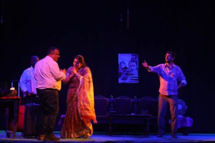राष्ट्रीय नाट्य महोत्सव के तीसरे दिन कलाकारों ने अष्टावक्र नाटक का किया मंचन 20