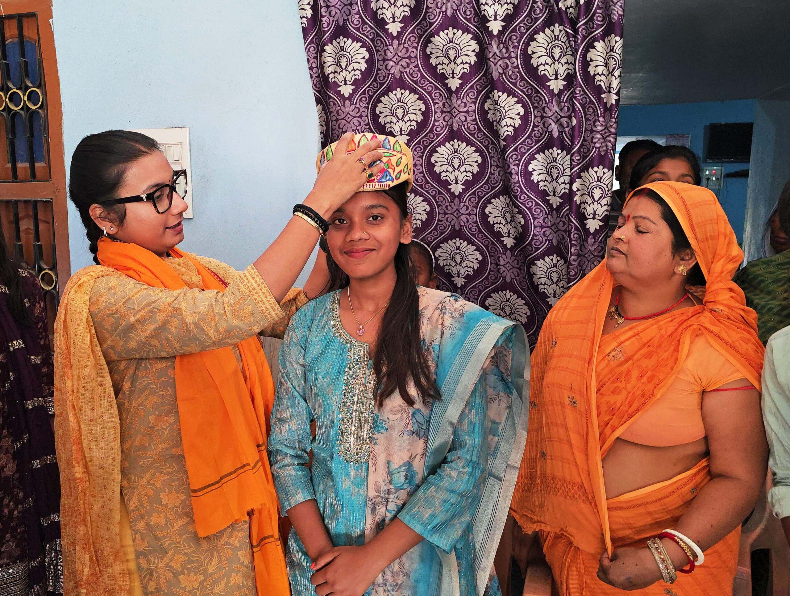 समस्तीपुर सांसद शाम्भवी चौधरी ने सत्या कुमारी से मिलकर दी बधाई 2