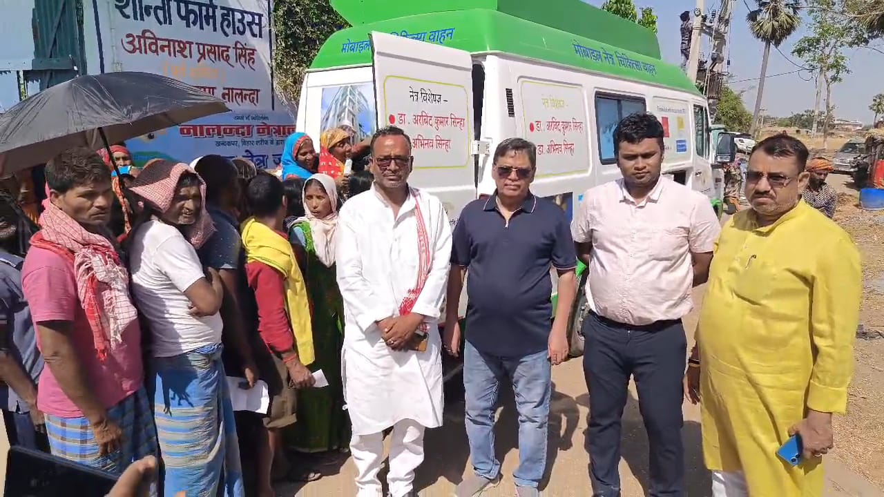 नालंदा: बीजेपी नेता अविनाश मुखिया द्वारा अम्बा पंचायत में लगाया गया स्वास्थ्य शिविर 2
