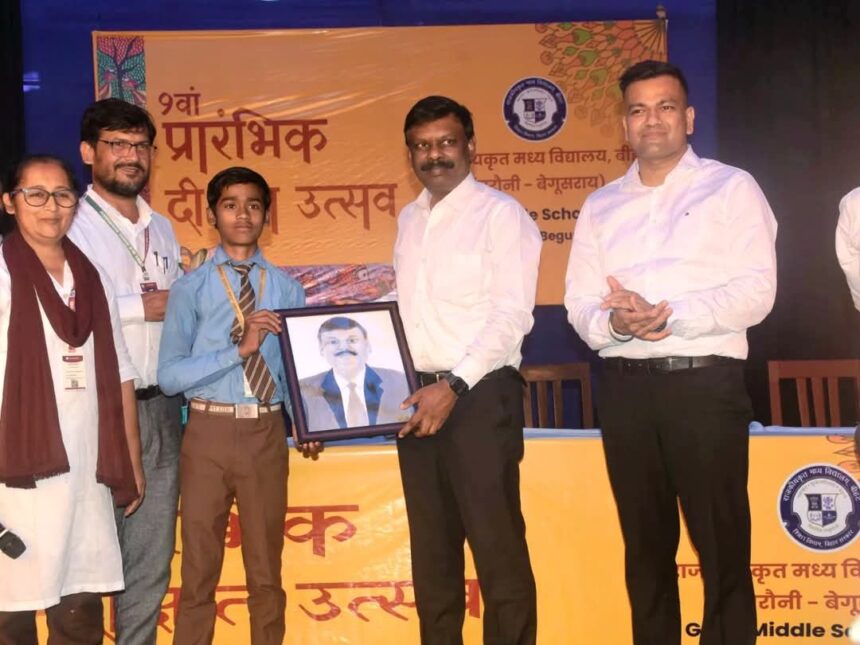 सफलता के लिए हमें अपना मानक स्वयं तय करना होगा और अपने सपनों को साकार करने के लिए निरंतर परिश्रम करना होगा – डॉ एस सिद्धार्थ 1