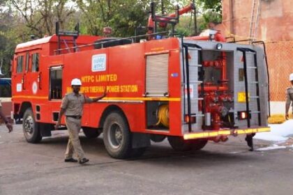 अग्निशमन सेवा सप्ताह के मौके पर खोदावंदपुर सीएचसी में मॉकड्रिल कर लोगों को किया जागरूक 28