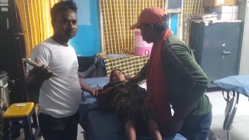 बेगूसराय में ठनका के चपेट में आने से एक लड़की की मौत,एक महिला समेत दो लड़की गंभीर रूप से घायल  3
