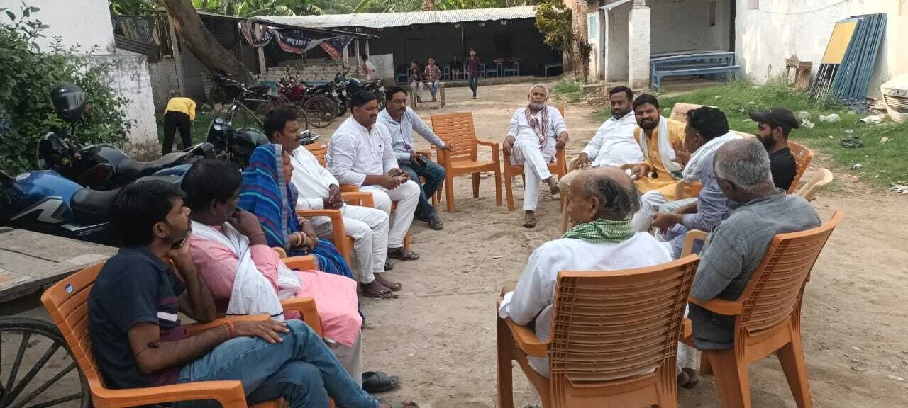 बछ्वाड़ा विधान सभा सीट पर राजद उम्मीदवार को देने की हाईकमान से मांग, कार्यकर्ताओ ने कहा अगर सीट मिली तो महागठबंधन का झंडा फहराना तय  3