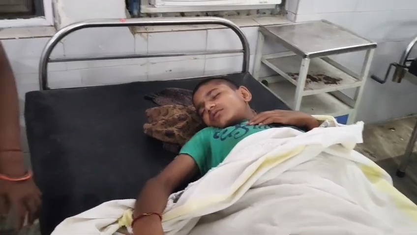बेगूसराय में बेखौफ अपराधी ने जेल से ज़मानत पर बाहर निकलने पर पीड़ित परिवार के सदस्य पर किया जानलेवा हमला 3