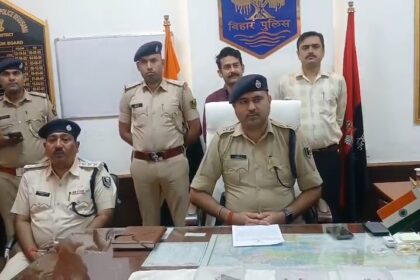 बेगूसराय पुलिस ने अलग अलग थाना क्षेत्र से छह कुख्यात अपराधियों को किया गिरफ्तार 26