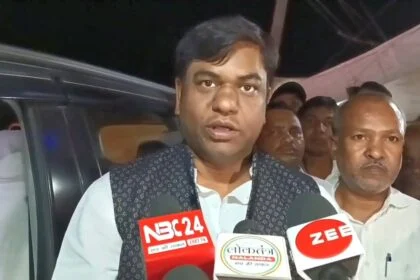 नालंदा: वीआईपी सुप्रीमो मुकेश साहनी ने बीजेपी पर साधा निशाना:- कहा भाजपा अब चंदा लेकर धंधा करने वाली पार्टी बन गई है 21