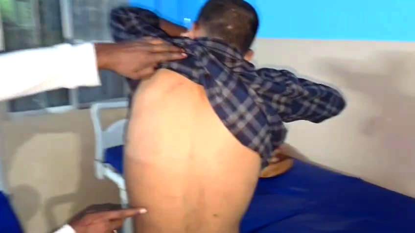 पुलिस की बर्बरता का खौफनाक चेहरा आया सामने, मामूली बात को लेकर पुलिस ने तीन युवक की बेरहमी से किया पिटाई 1