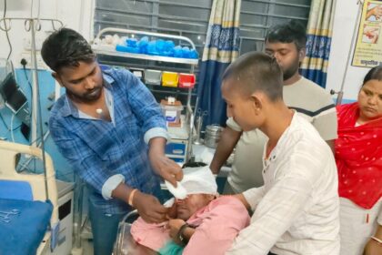 बछवाड़ा में टोटो और बाइक की जबरदस्त टक्कर, चार लोग जख्मी, अस्पताल में भर्ती 23