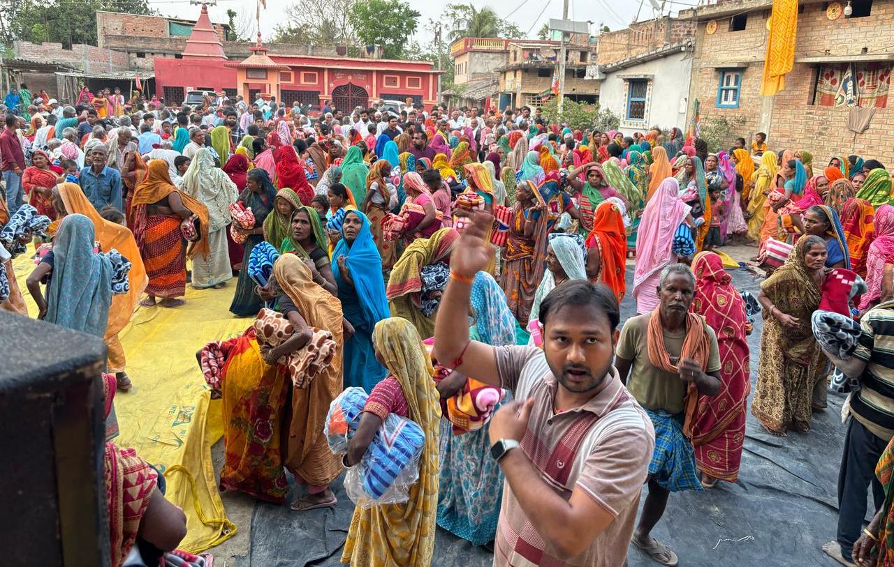 गर्मी पहुंचा 40 डिग्री पार तब खेल मंत्री सुरेन्द्र मेहता को कंबल वितरण करने की आई याद 3