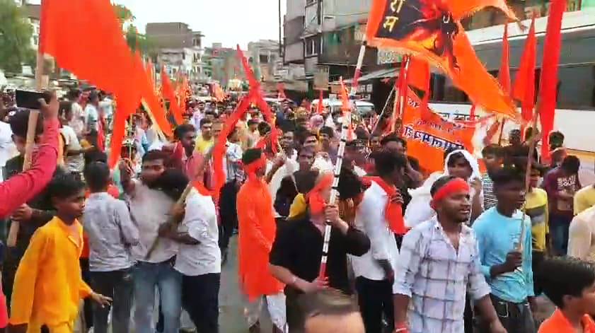 नालंदा: कड़ी सुरक्षा के बीच सिलाव में निकाला गया रामनवमी का जुलूस 9