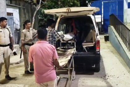 बेगूसराय में तेज रफ्तार ट्रेक्टर की ठोकर से 10 वी की छात्रा की मौत, परिजनों में मचा कोहराम 26