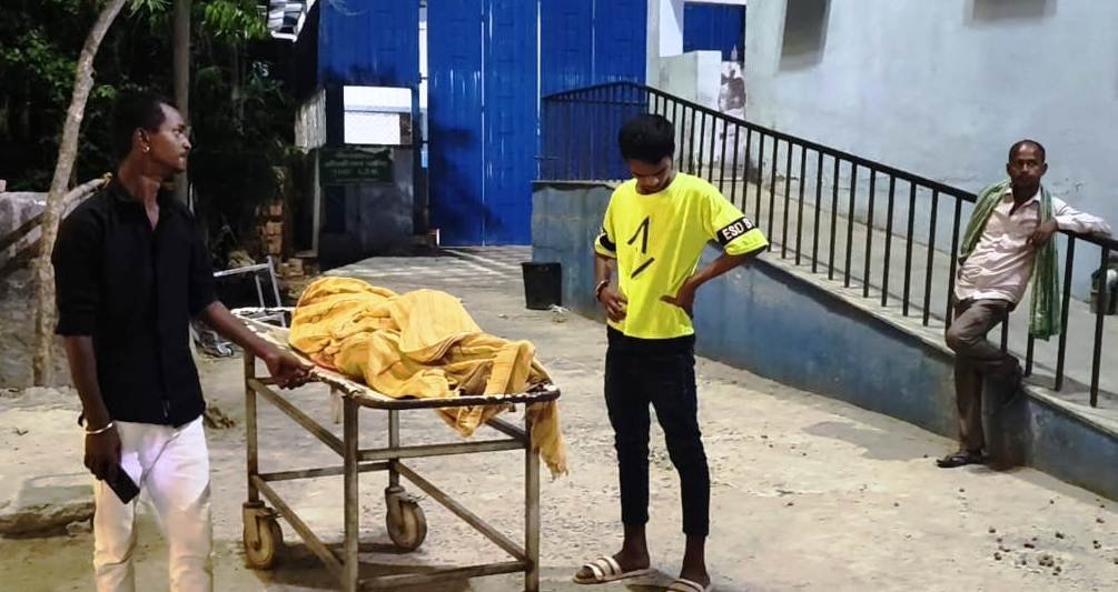 बेगूसराय में ट्रेन से कट कर एक व्यक्ति की मौत 5