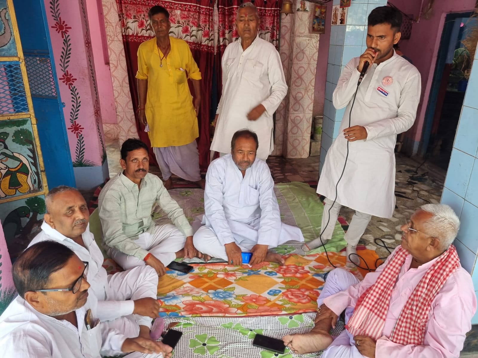 समस्तीपुर: दलित बस्ती में भारत रत्न बाबा साहब डॉ भीम राव आंबेडकर की 135 वी जयंती हर्षौल्लाश के साथ मनाई गयी 2