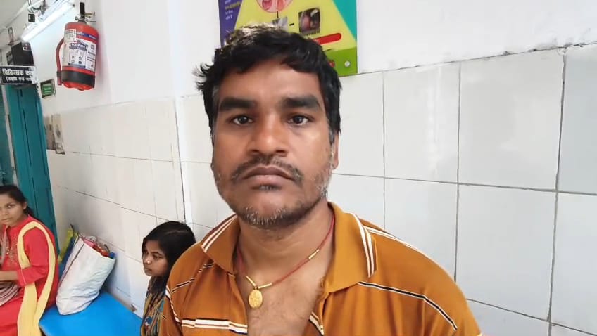 प्रेम विवाह के चौदह साल बाद भी परिजन कर रहे हैं मारपीट,पति पत्नी लगा रहे हैं प्रशासन से न्याय की गुहार 3