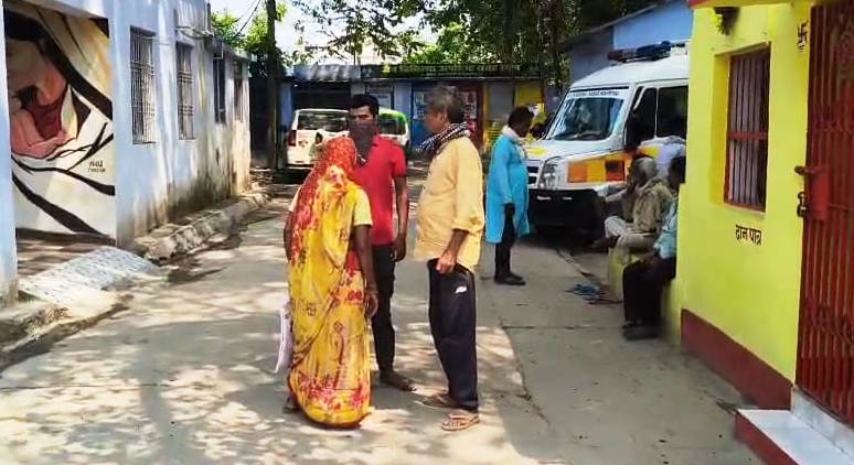 बछवाड़ा रेल पुलिस ने मानसिक विक्षिप्त युवक का शव किया बरामद,पोस्टमार्टम के बाद परिजनों को सौपा 2