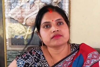 नालंदा: अस्थावां नगर पंचायत की मुख्य पार्षद लाडली सिन्हा की अनोखी पहल, जागरूकता वाहन के जरिए भ्रष्टाचार के खिलाफ छेड़ी मुहिम 30