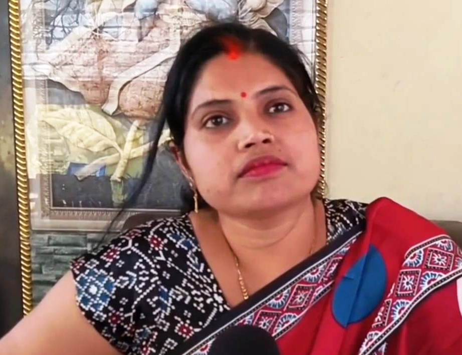 नालंदा: अस्थावां नगर पंचायत की मुख्य पार्षद लाडली सिन्हा की अनोखी पहल, जागरूकता वाहन के जरिए भ्रष्टाचार के खिलाफ छेड़ी मुहिम 4
