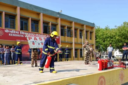 केंद्रीय विद्यालय बरौनी में चलाया गया जागरूकता अभियान 27