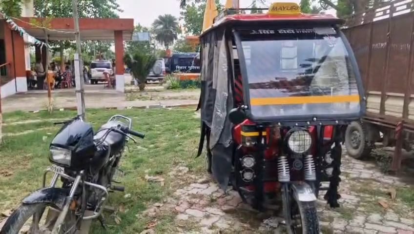 बेगूसराय में ई रिक्शा लूट कांड का पुलिस ने किया खुलासा, लूट कांड में शामिल 6 अपराधी गिरफ्तार 2