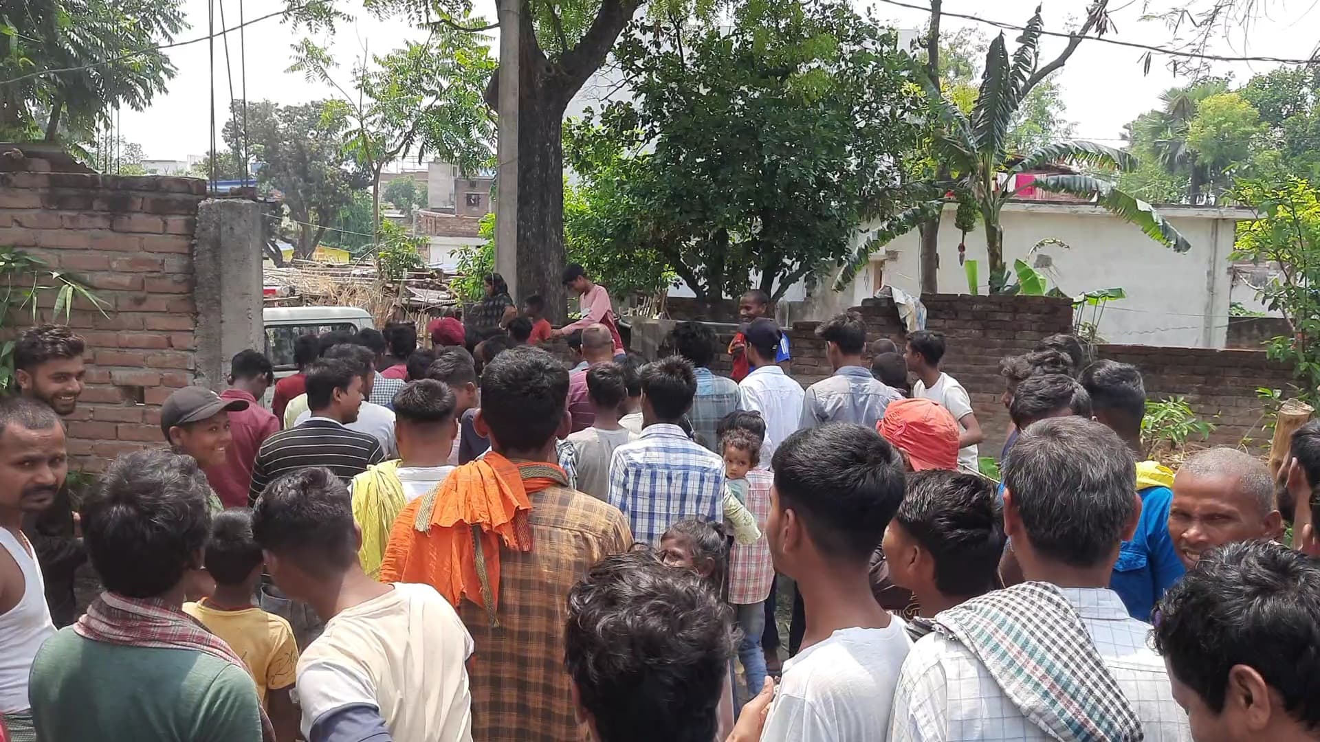 शादी के दो दिन बाद आशिक भाई बनकर पहुंचा प्रेमिका के ससुराल, आशिक का राज खुलते ही शुरू हुआ हाई वोल्टेज ड्रामा 3