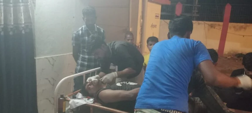 अनियंत्रित बाइक सवार ट्रैक्टर से जा टकराई, दो घायल, एक की हालत गंभीर 1