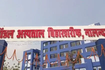 नालंदा: बिहार सरकार के ग्रामीण विकास मंत्री श्रवण कुमार ने मॉडल अस्पताल का किया उद्घाटन 2