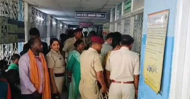 प्रेम प्रसंग में मां ने रिश्ते को किया शर्मसार,अपने बच्चे को दुध के जगह एसिड पिलाकर कर दी हत्या 2