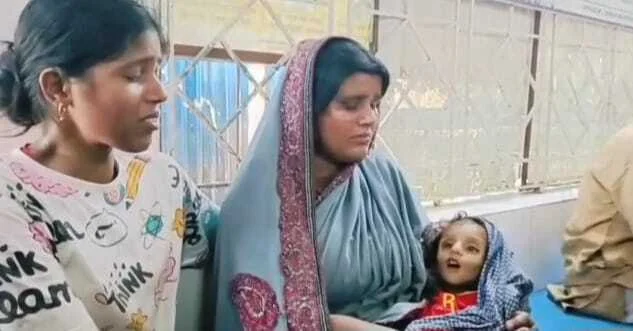 प्रेम प्रसंग में मां ने रिश्ते को किया शर्मसार,अपने बच्चे को दुध के जगह एसिड पिलाकर कर दी हत्या 4