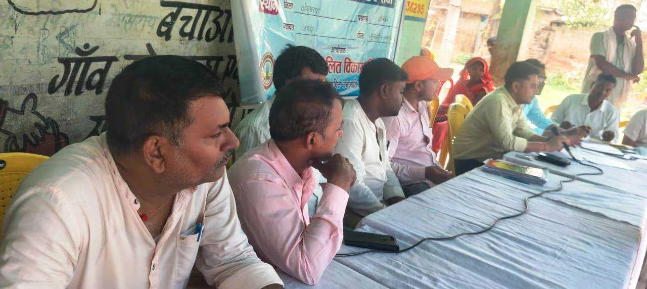 पंचायतों में आधार कार्ड बनाने के लिए विषेश शिविर का किया गया आयोजन 2