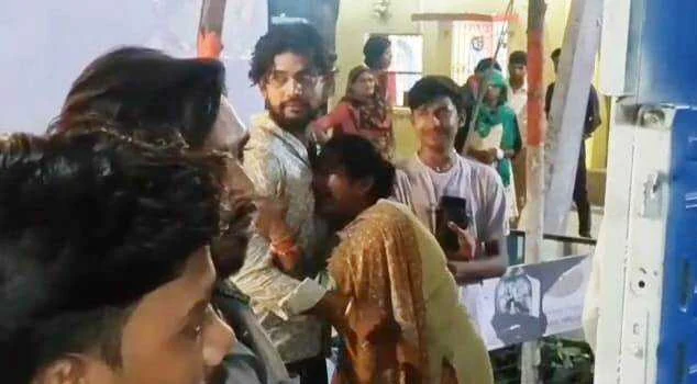 बेगूसराय में एक सरकारी शिक्षक ने गले में फंदा लगाकर किया आत्महत्या, इलाके में फैली सनसनी 5