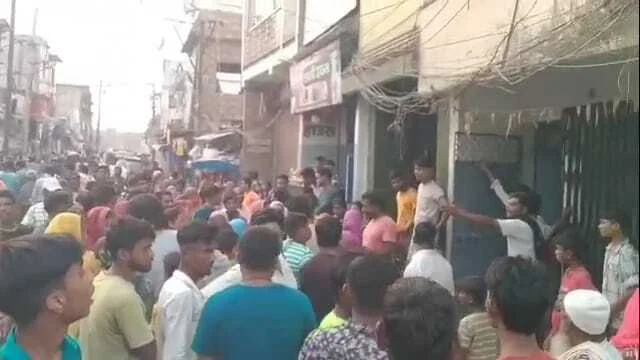 बेगूसराय में एक सरकारी शिक्षक ने गले में फंदा लगाकर किया आत्महत्या, इलाके में फैली सनसनी 4