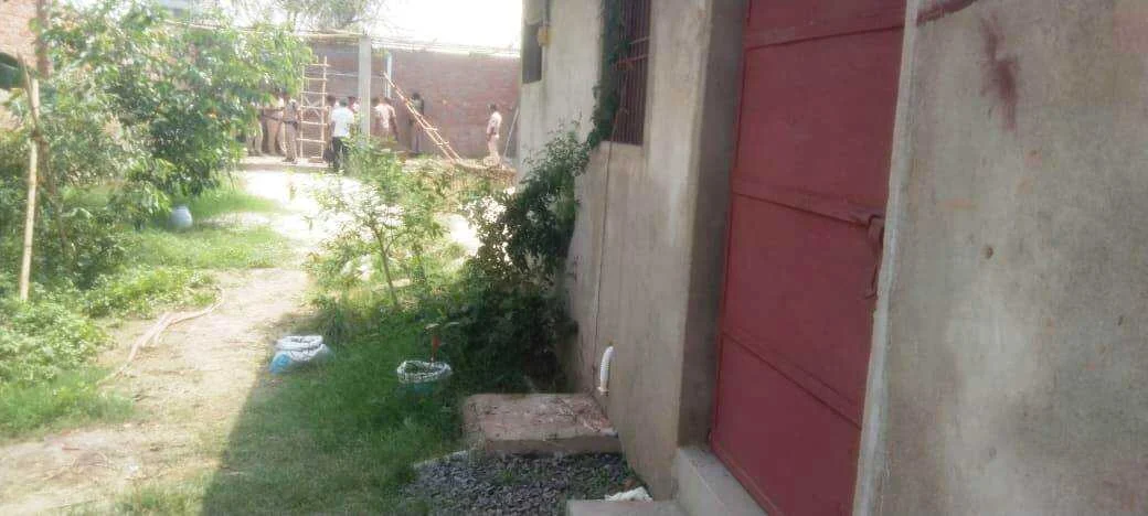 डबल मर्डर कांड पर से बेगूसराय पुलिस ने उठाया पर्दा, एक को हिरासत में लेकर कर रही है पूछताछ 3