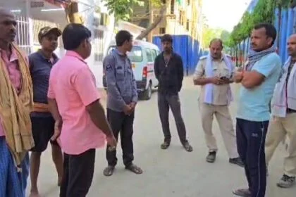बेगूसराय में चलती ट्रेन से गिरकर एक युवक की दर्दनाक मौत, परिजनों में मचा कोहराम 17